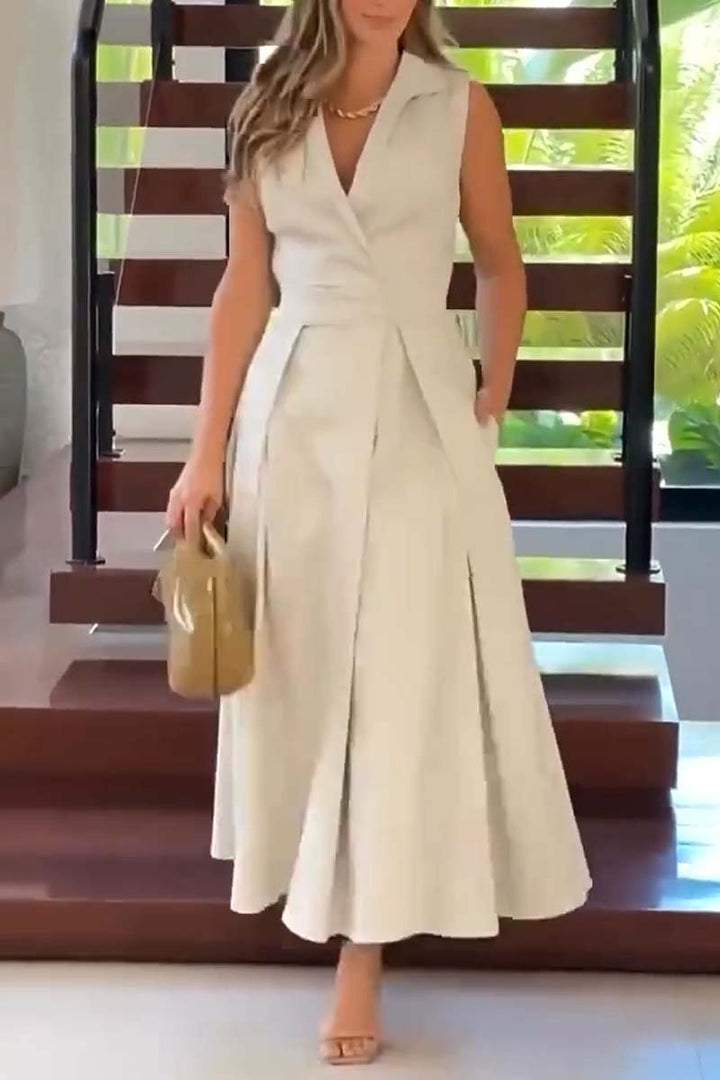 Sleeveless solid color lapel pleated long elegant dress